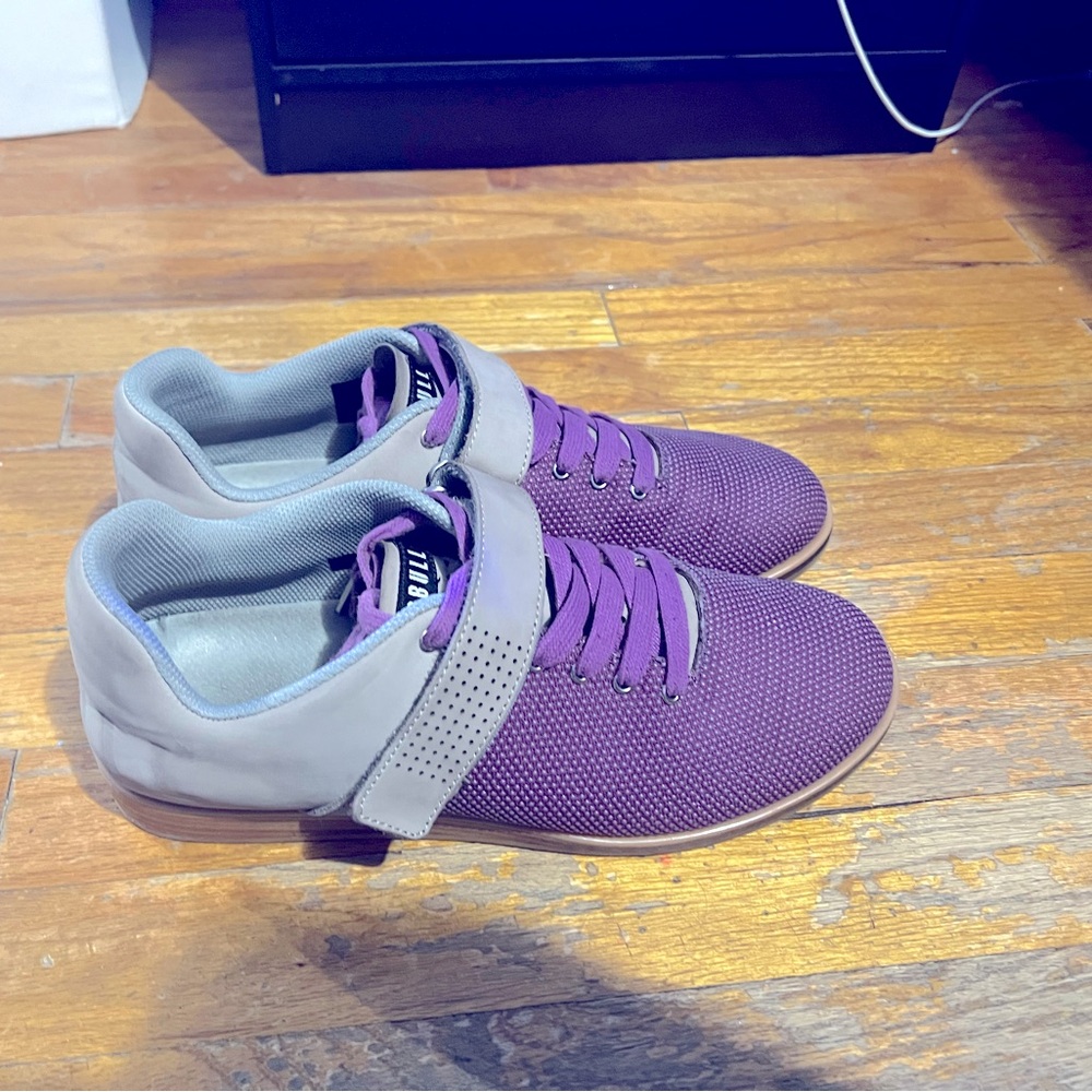Weight lifting shoes nobull like a new